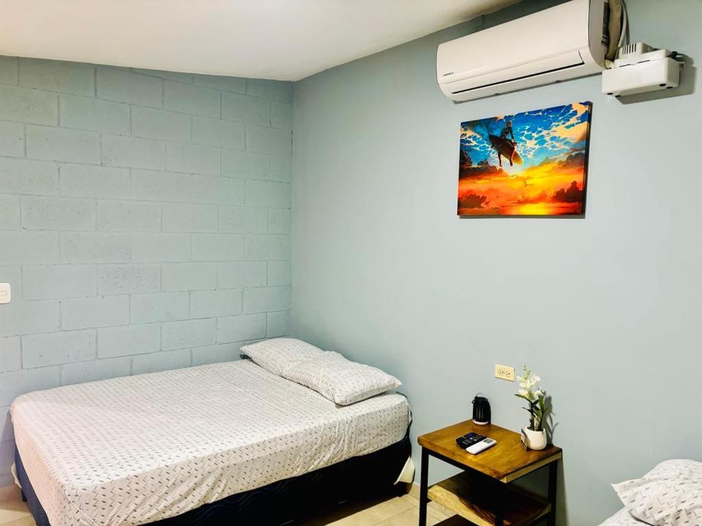 Hostal Camila'S Tamanique Kültér fotó