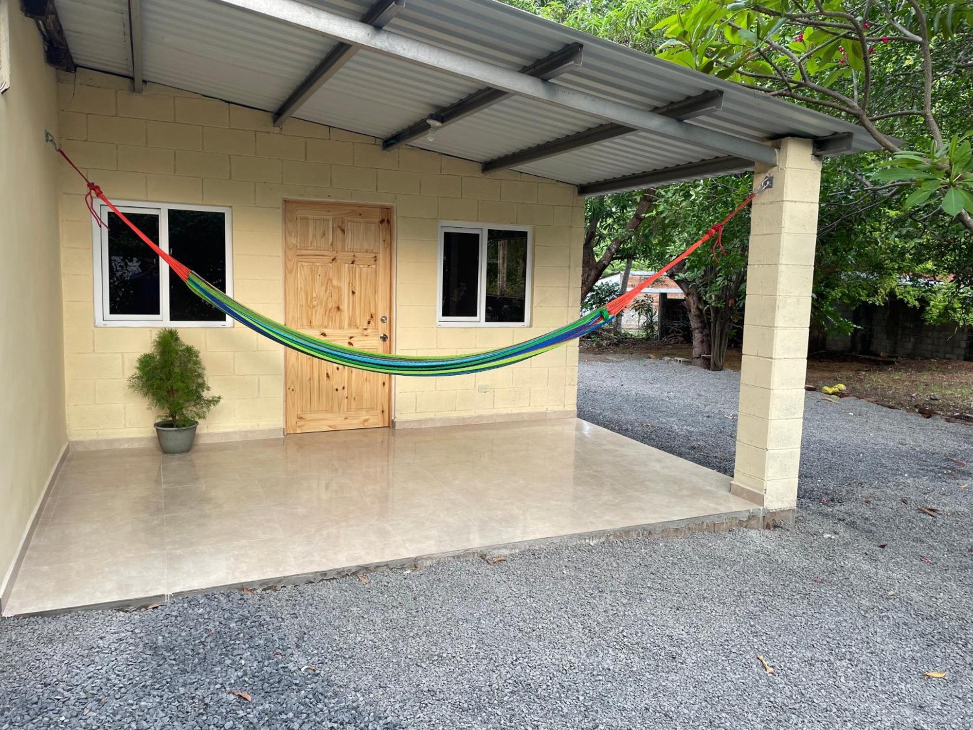 Hostal Camila'S Tamanique Kültér fotó